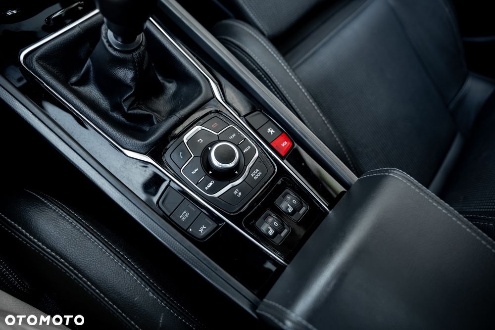 Peugeot 508 HDi FAP 140 Allure - 31