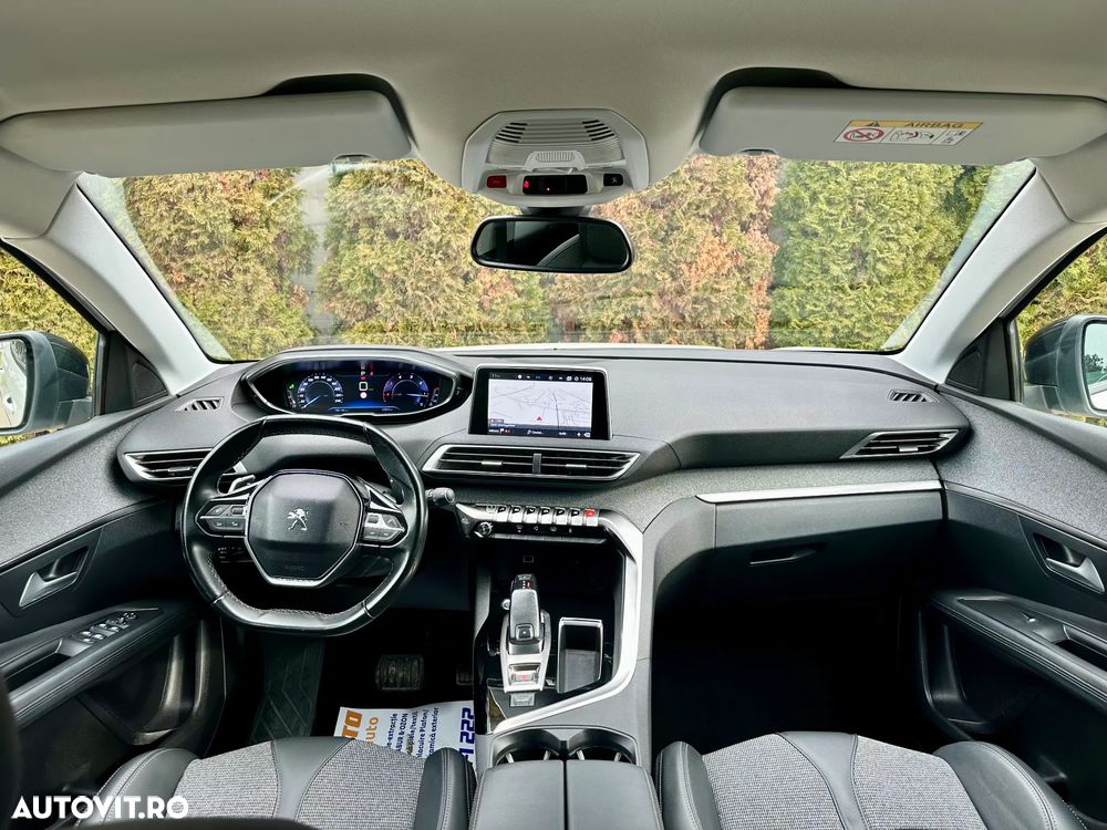 Peugeot 3008 - 13