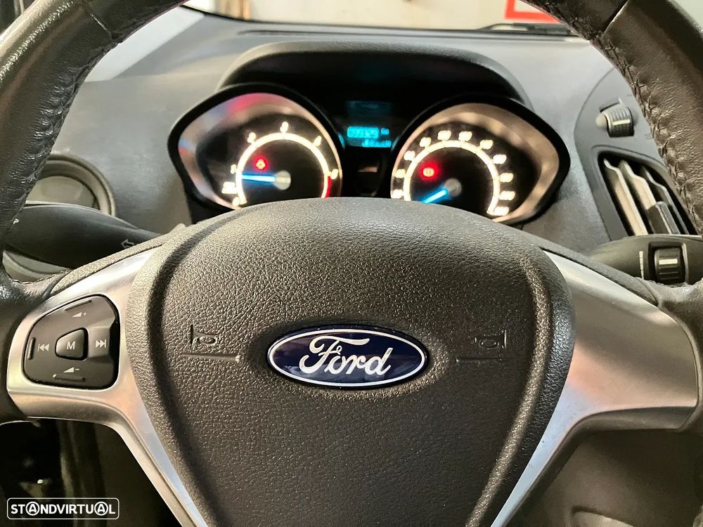 Ford TRANSIT COURIER 1.5 TDCI - 22