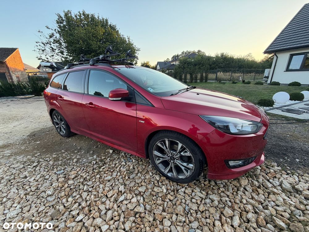 Ford Focus 2017 photo 3
