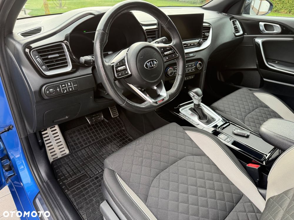 Kia ProCeed 1.5 T-GDI GT Line DCT - 13