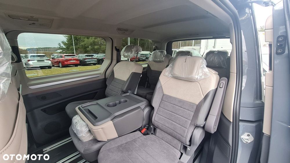 Volkswagen multivan - 5