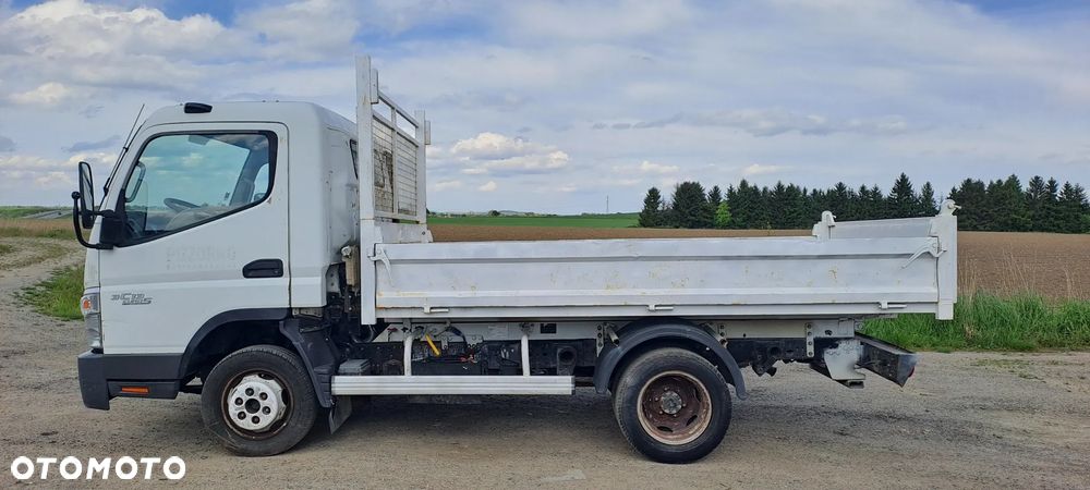Mitsubishi Canter Fuso - 9