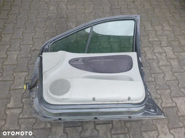 DRZWI PRAWY PRZÓD PRAWE PRZEDNIE RENAULT SCENIC I LIFT 99-03 TEB66 - 19