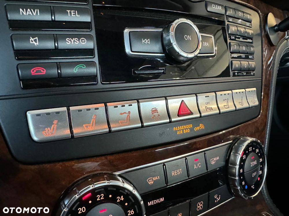 Mercedes-Benz SL 500 7G-TRONIC - 18