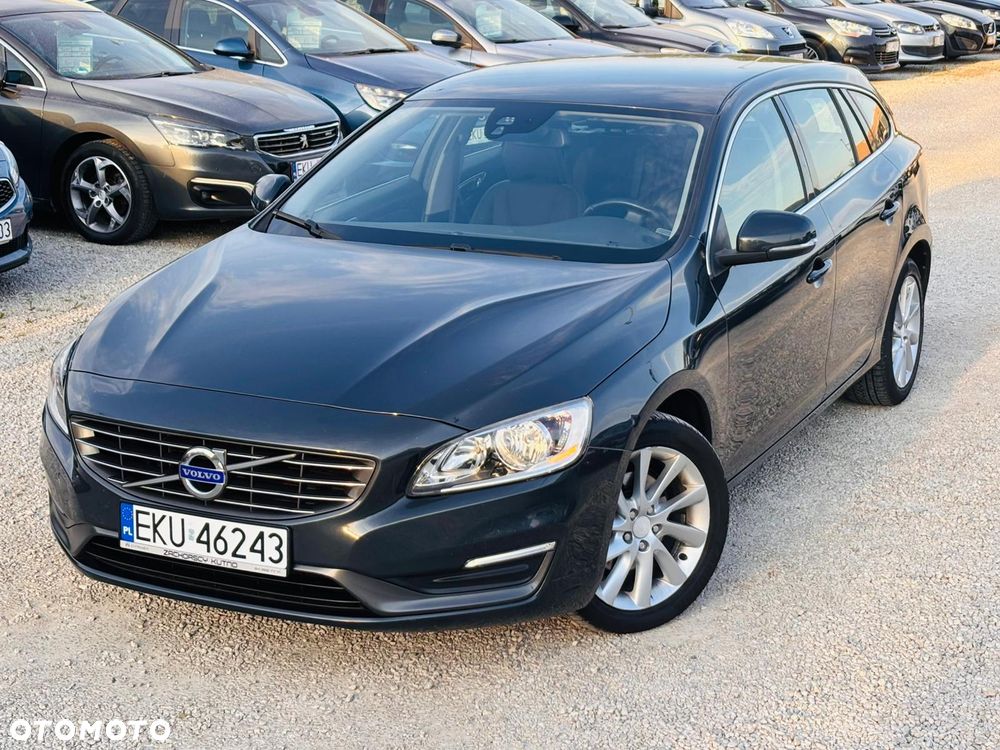 Volvo V60 D4 Drive-E Summum - 1