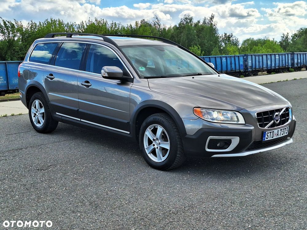 Volvo XC 70 D5 AWD Kinetic - 2
