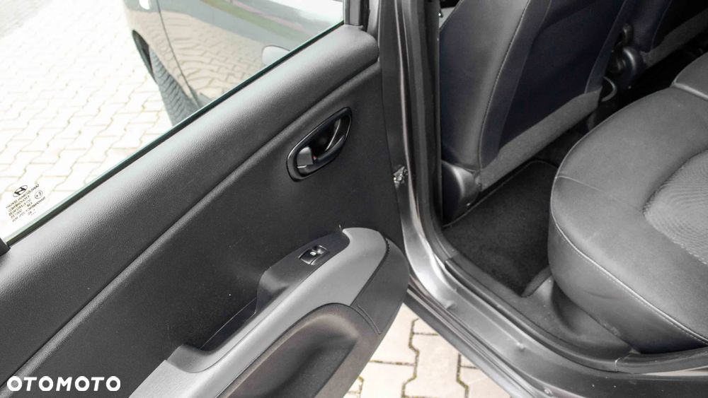 Hyundai i10 1.1 Comfort - 19