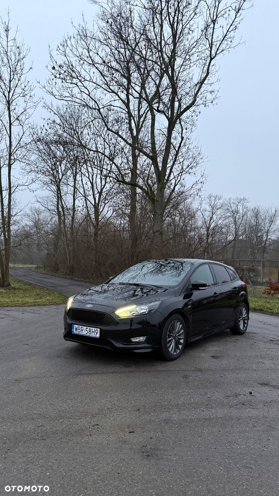 Ford Focus 1.0 EcoBoost Start-Stopp-System ST-LINE STYLE - 1