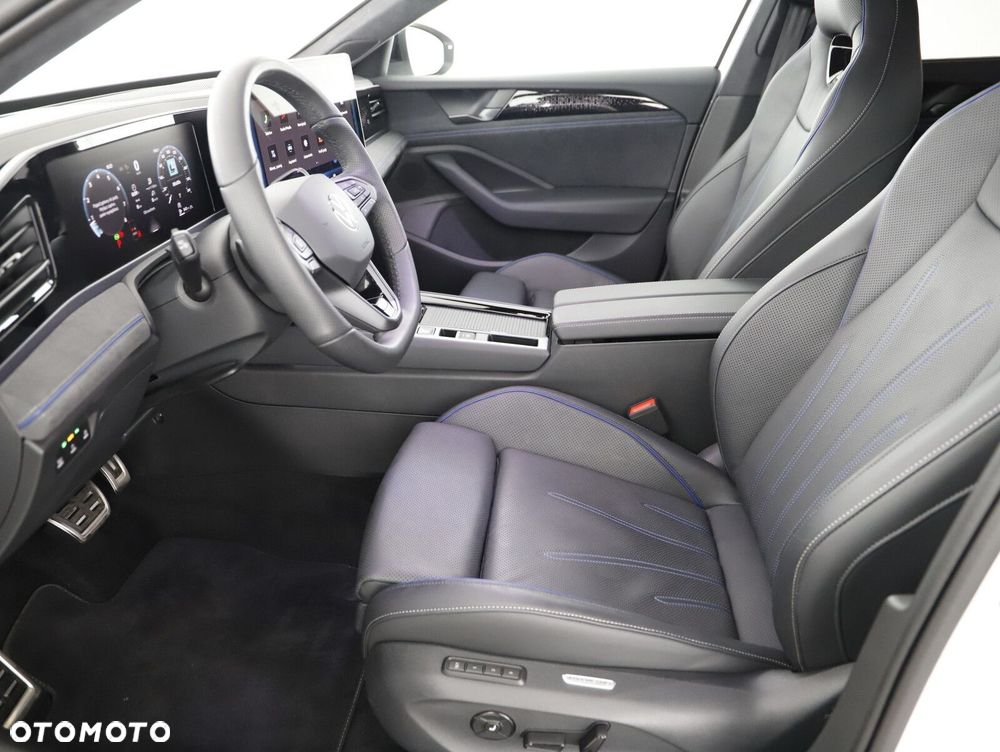 Volkswagen Passat Variant - 11