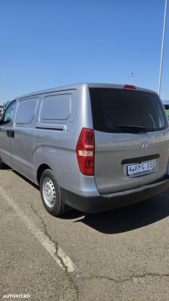 Hyundai H-1 Cargo teilverglast DF - 6