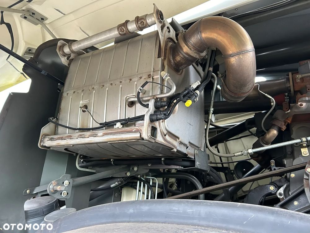 Claas Jaguar 940 - 13