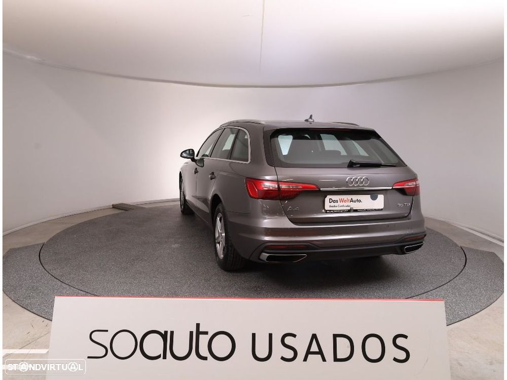 Audi A4 Avant 35 TDI S tronic - 10
