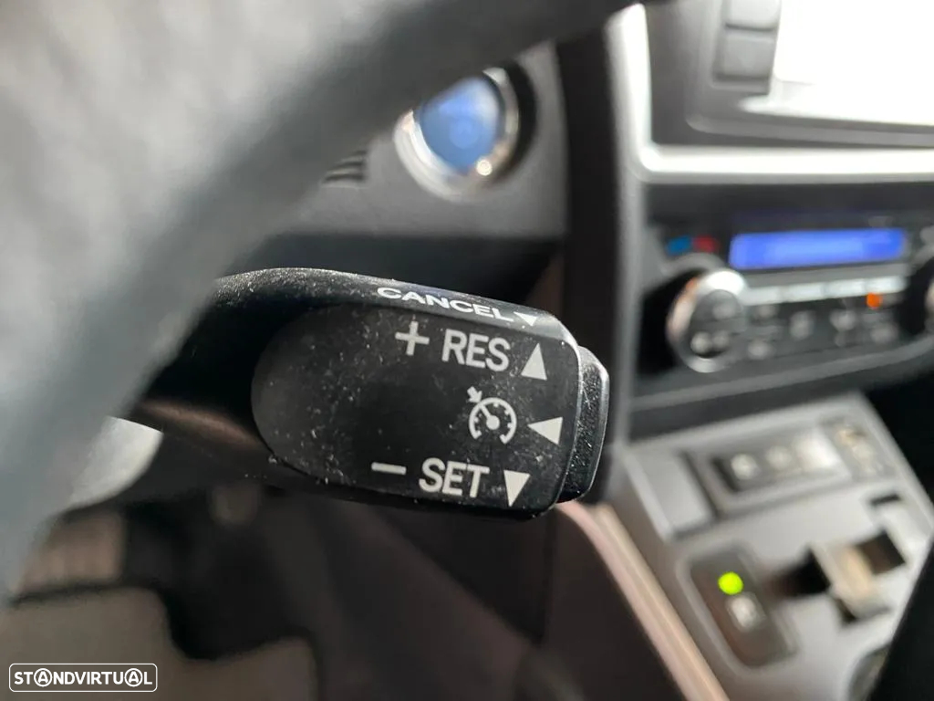 Toyota Auris 1.8 HSD Comfort+J17 - 29