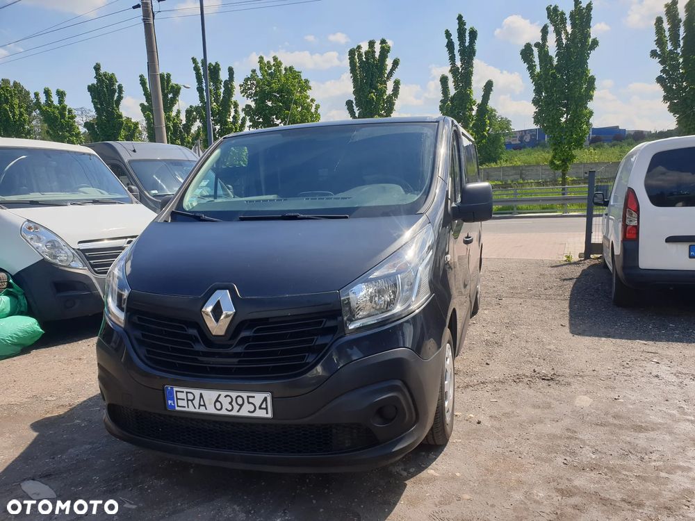 Renault trafic - 3