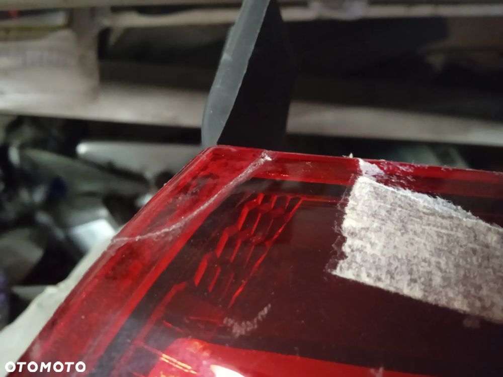 LAMPA TYLNA PRAWA RENAULT CLIO IV KOMBI USZKODZONA - 3