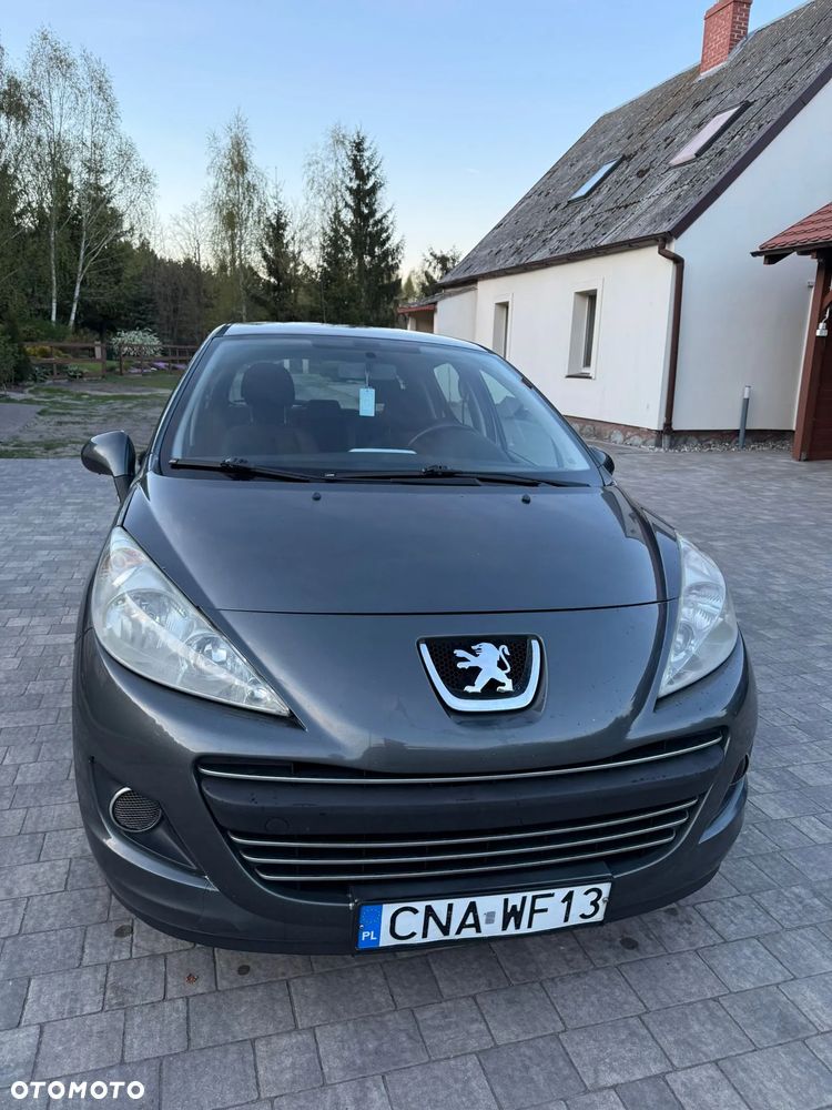 Peugeot 207 - 3