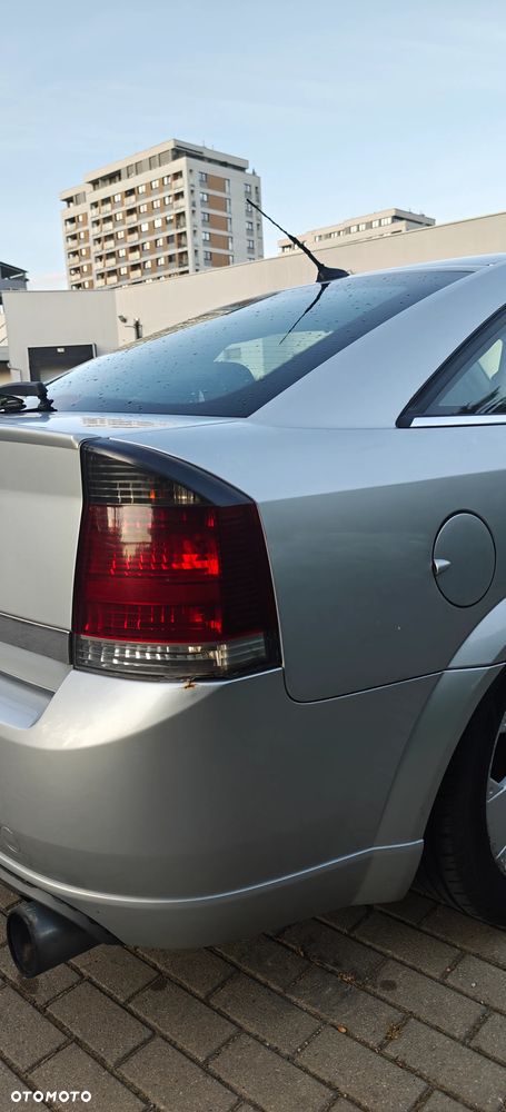 Opel Vectra 3.2 Sport - 26