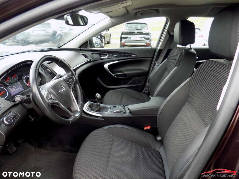 Opel Insignia - 19