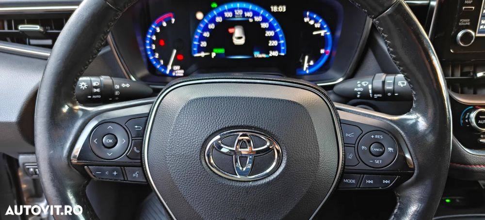 TOYOTA Corolla 2022 — imagine 12