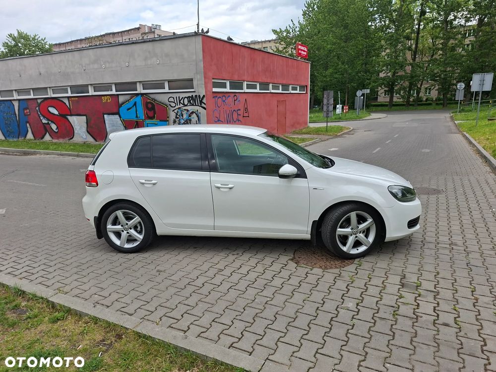 Volkswagen Golf 2.0 TDI DPF Comfortline - 19