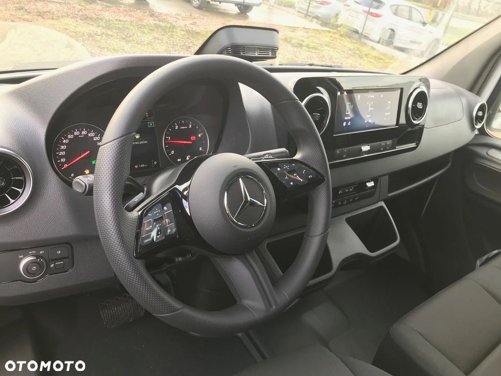 Mercedes-Benz Sprinter 317cdi - 9