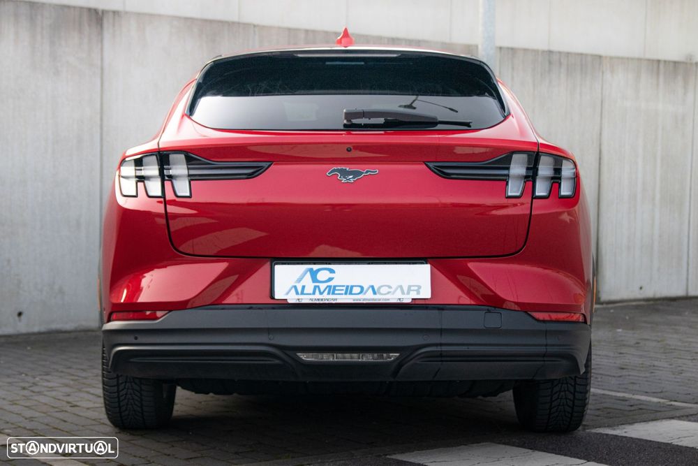 Ford Mustang Mach-E 75.7 kWh Premium AWD - 27