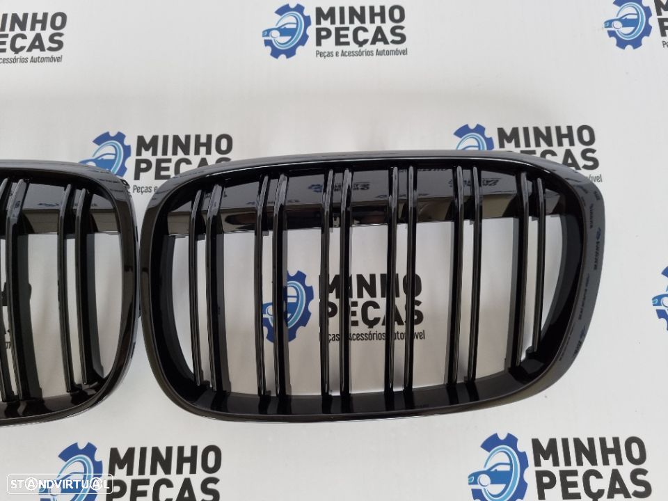 Grelhas BMW X1 (F48) Preto Brilhante - 4