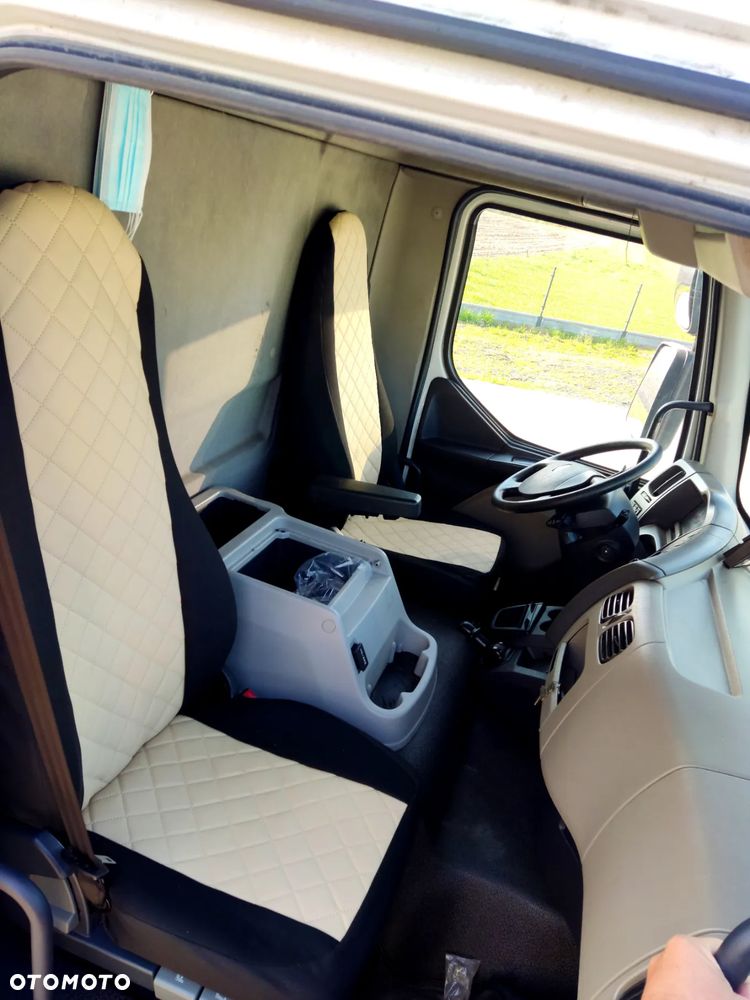 Renault Midlum - 15