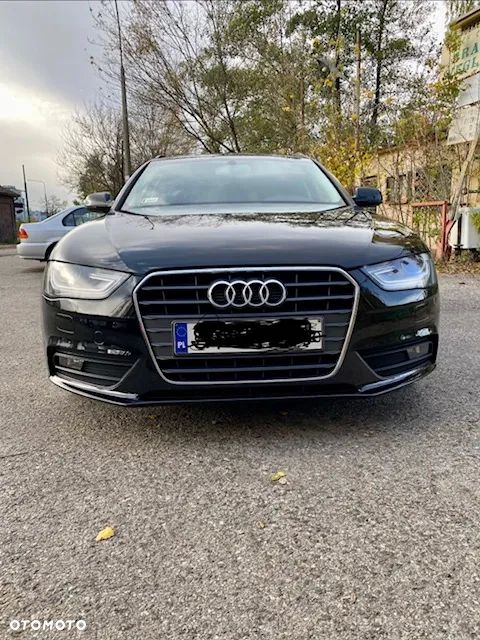 Audi A4 - 1