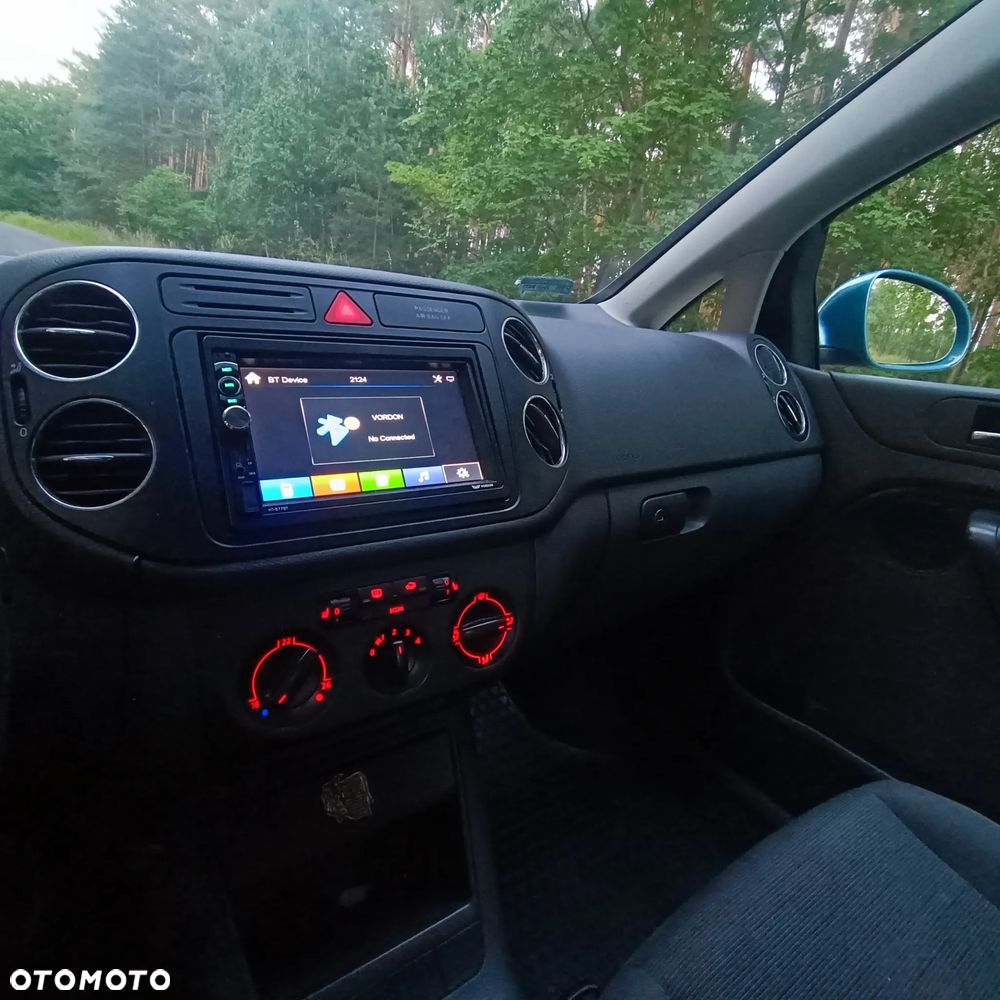 Volkswagen Golf 1.6 FSI Trendline - 5