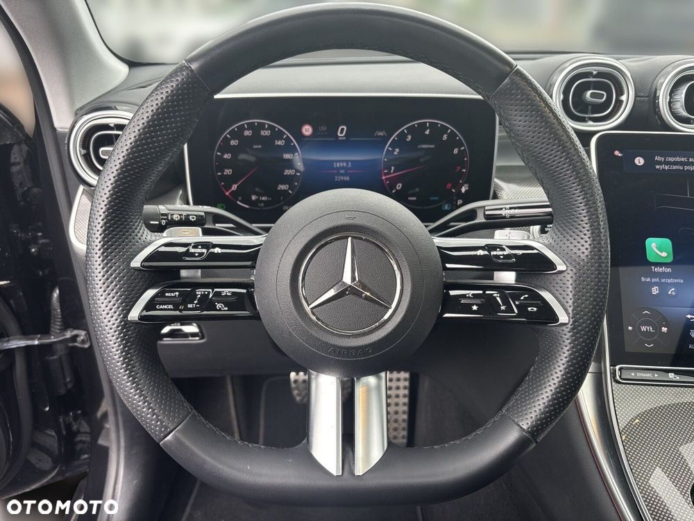 Mercedes-Benz GLC - 12