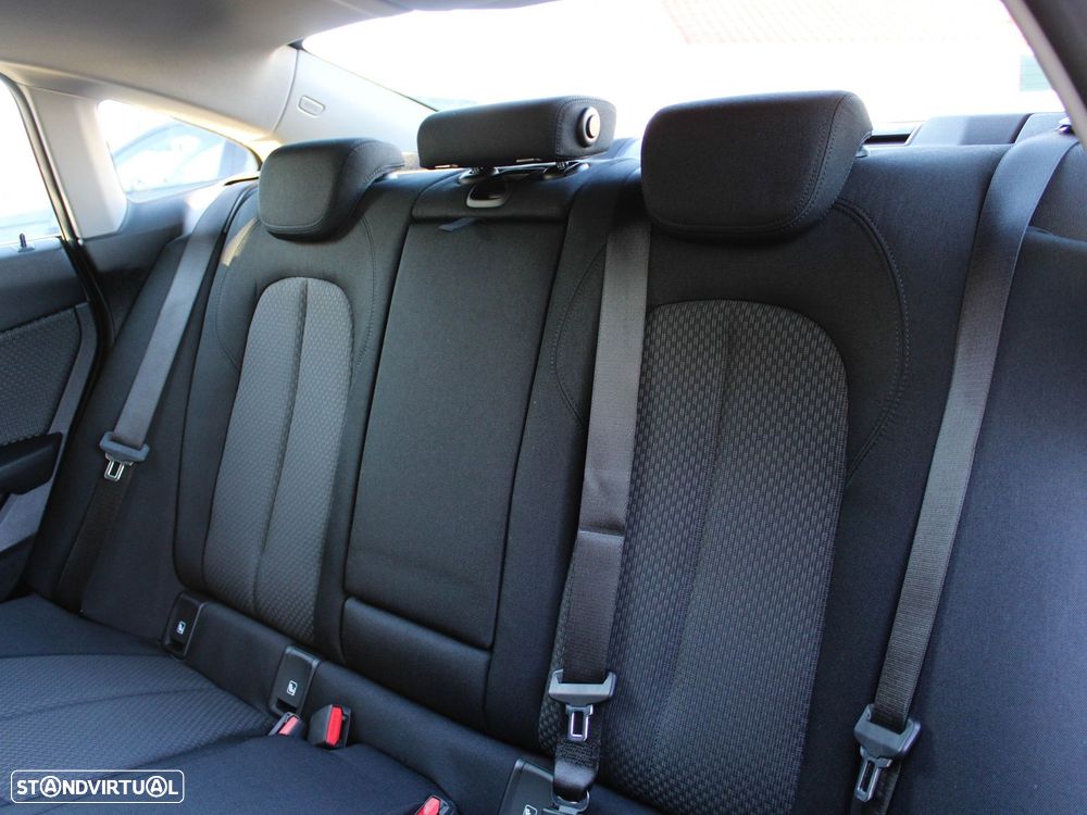 BMW 216 Gran Coupé d Advantage - 53