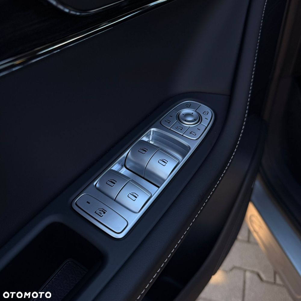 Omoda 5 1.5 T-GDI Hybrid Premium DHT - 12