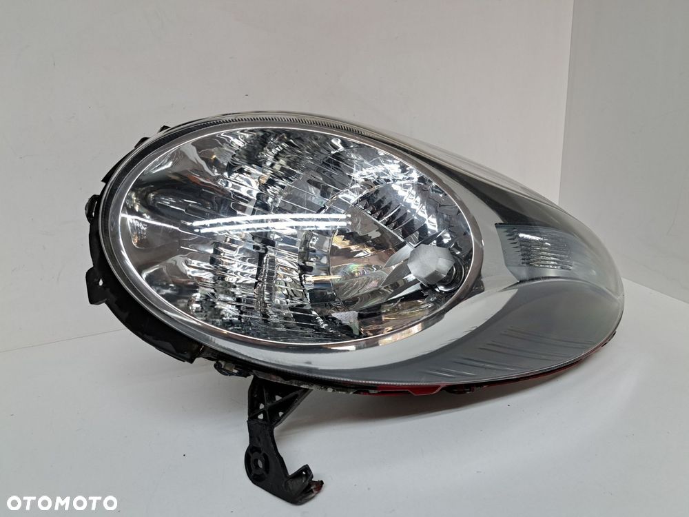 NISSAN MICRA 89074550 LAMPA PRZÓD PRZEDNIA LEWA  EUROPA