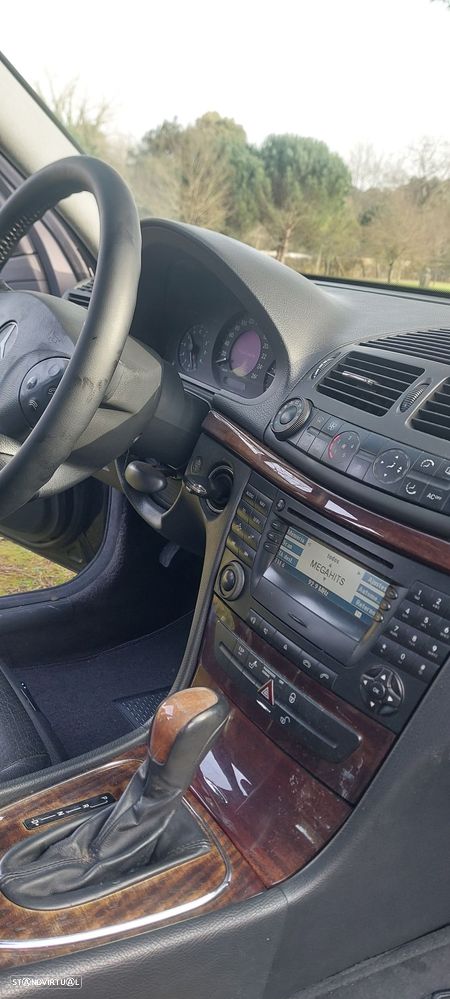 Mercedes-Benz E 220 CDi Elegance Aut. - 18