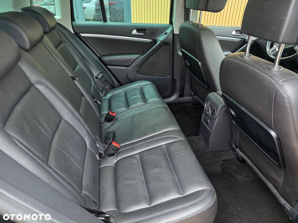 Volkswagen Tiguan - 15