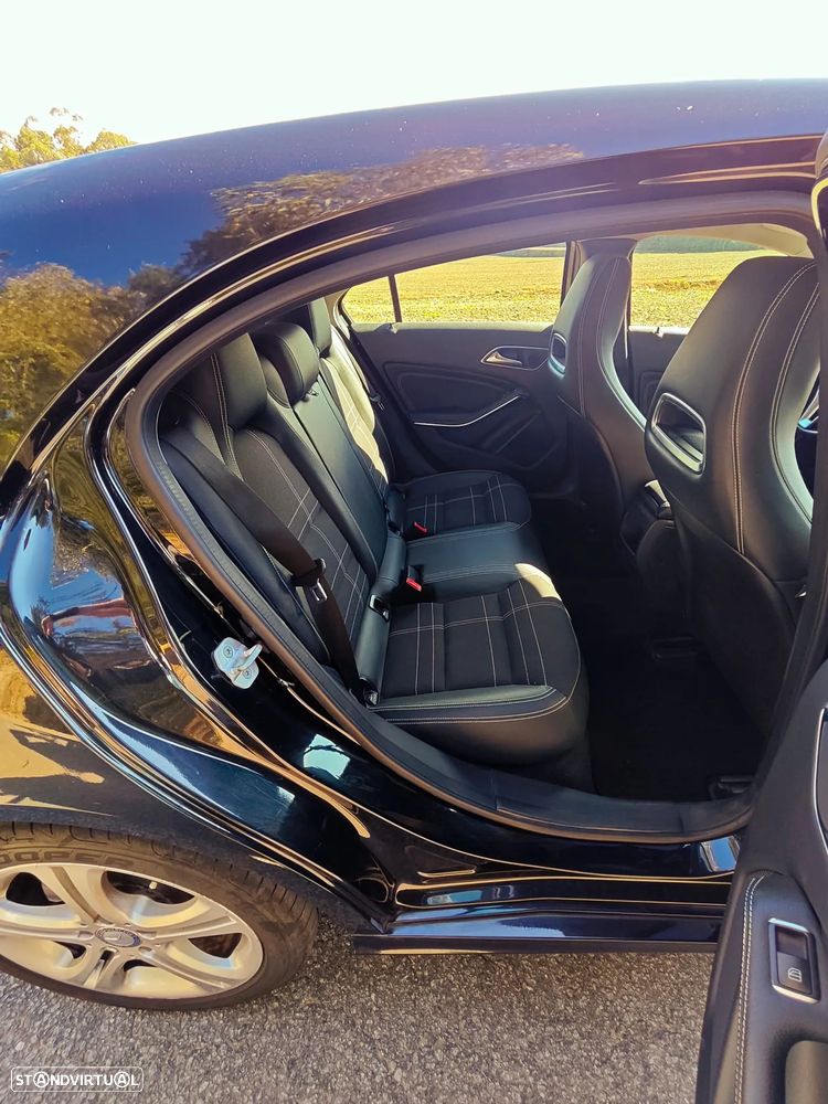 Mercedes-Benz A 200 CDi BE Urban - 13