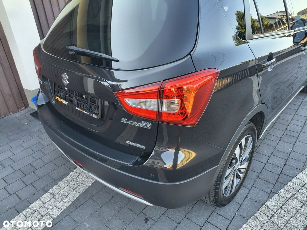 Suzuki SX4 S-Cross 1.4 Boosterjet Allgrip Comfort+ - 33