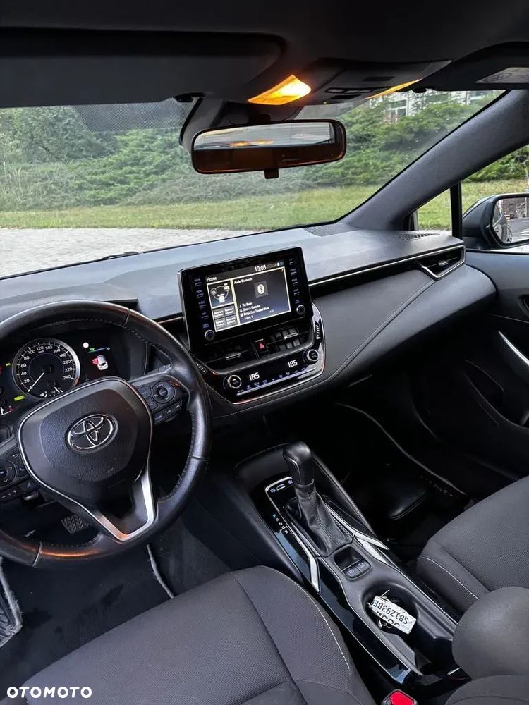 Toyota Corolla 1.8 Hybrid Comfort - 10