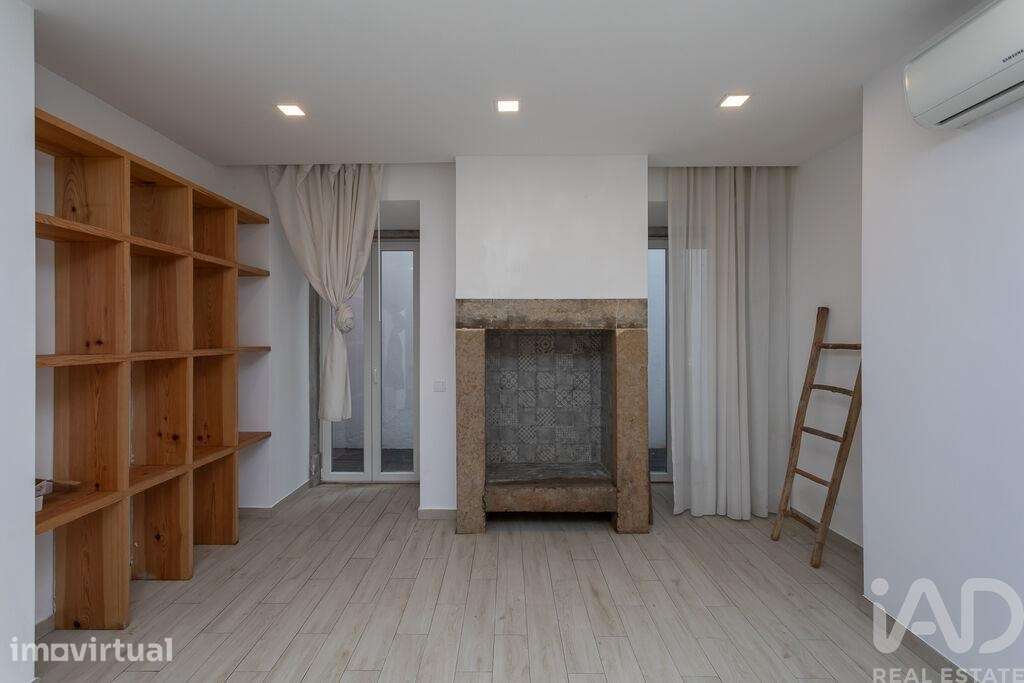 Apartamento T3 em Santa Maria Maior - Grande imagem: 3/26