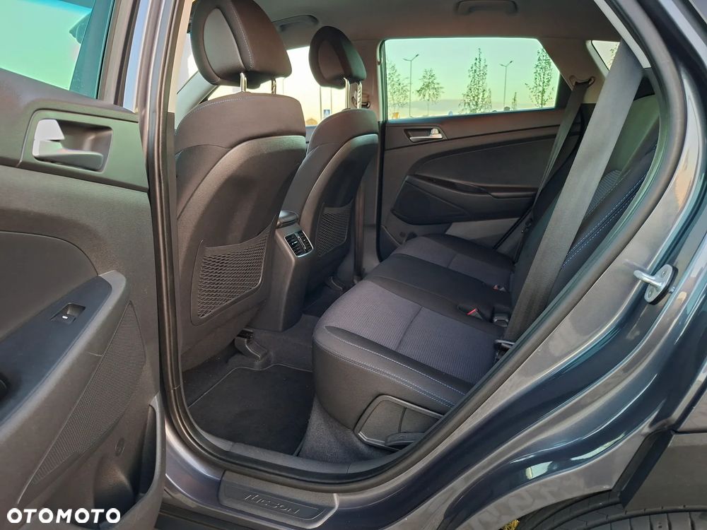 Hyundai Tucson 1.6 GDI BlueDrive Style 2WD - 10