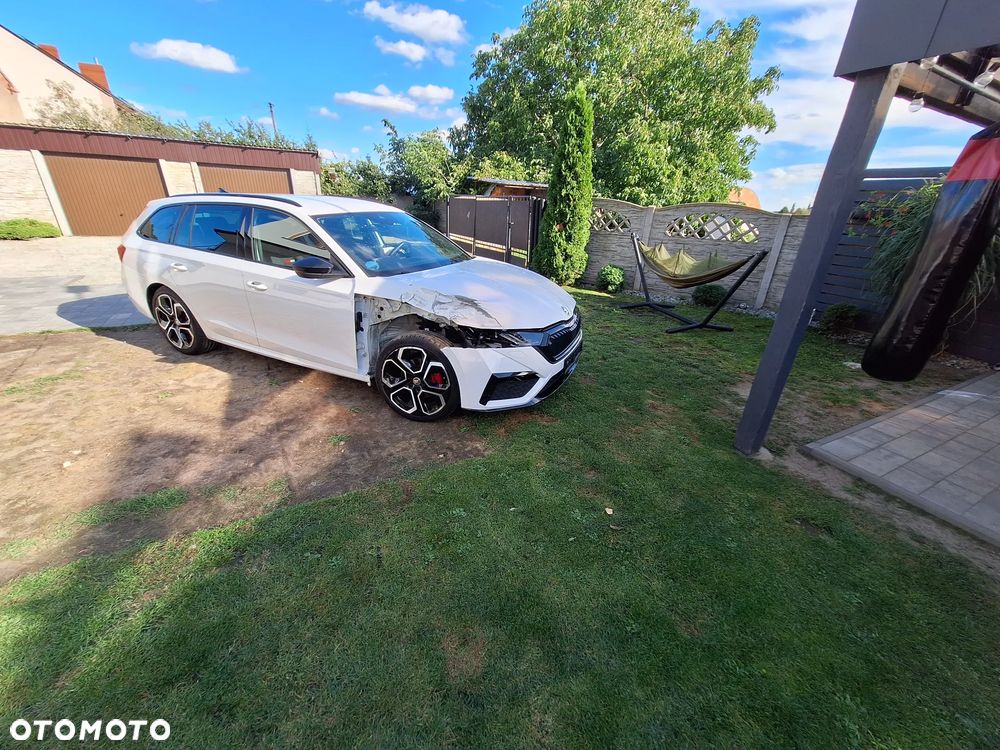 Skoda Octavia 2.0 TDI RS DSG - 14