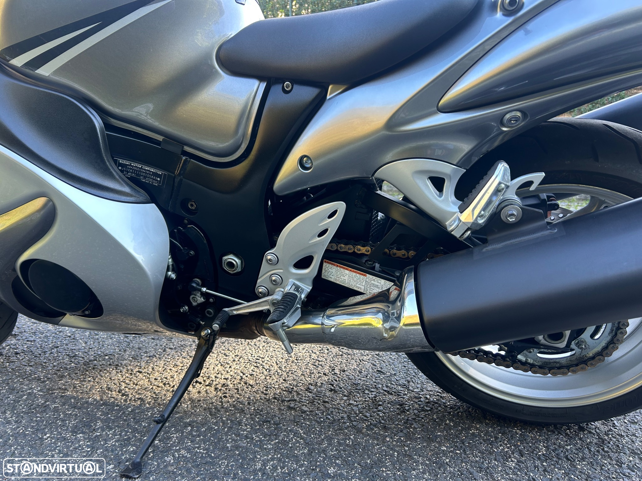 Suzuki GSX-R 1300 Hayabusa - 16