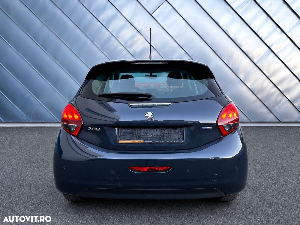 Peugeot 208 1.2 L PureTech ETG Allure - 20