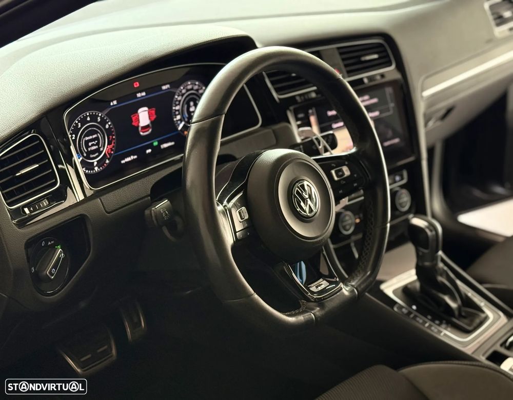 VW Golf R 4Motion BlueMotion DSG - 21