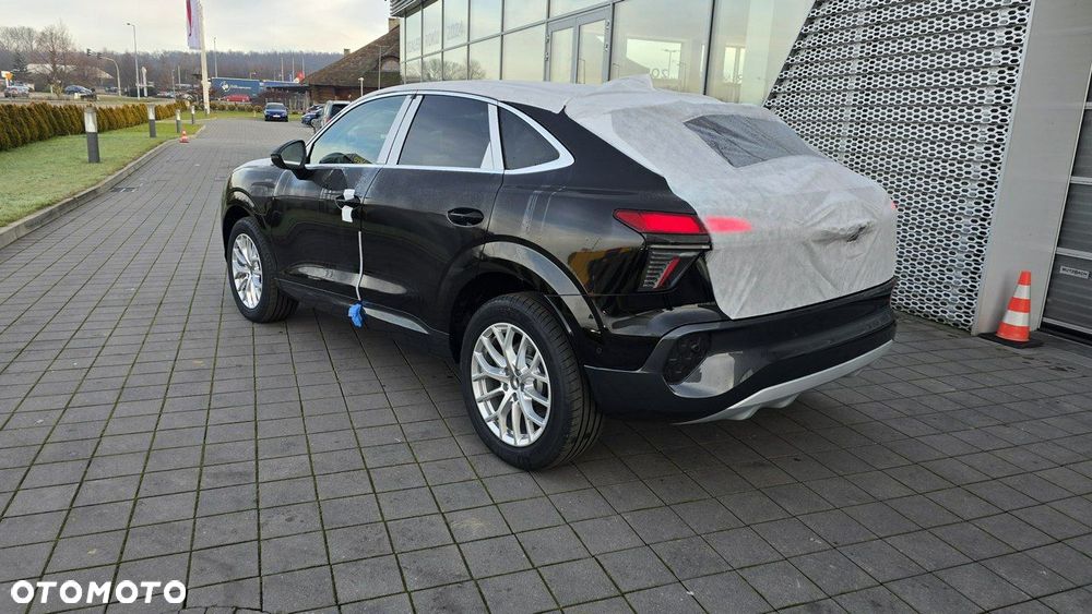 Audi Q3 Sportback - 4