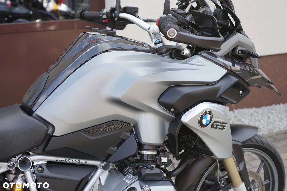 BMW R - 10