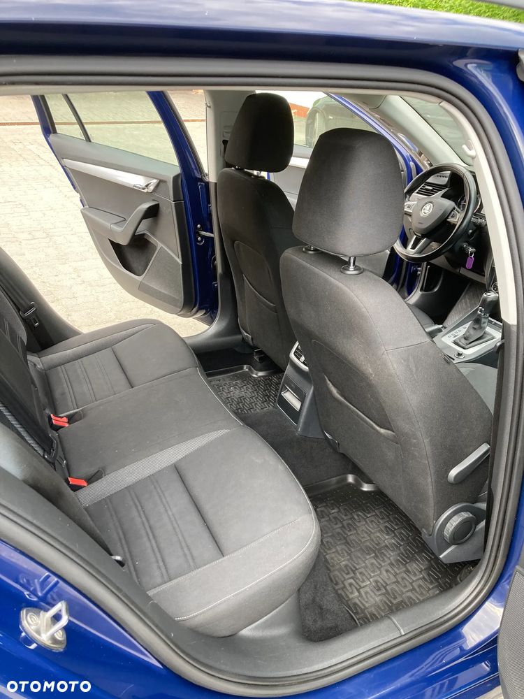 Skoda Octavia 2.0 TDI Style DSG - 12