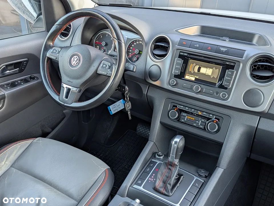 Volkswagen Amarok 2.0 BiTDI Autm Canyon - 20